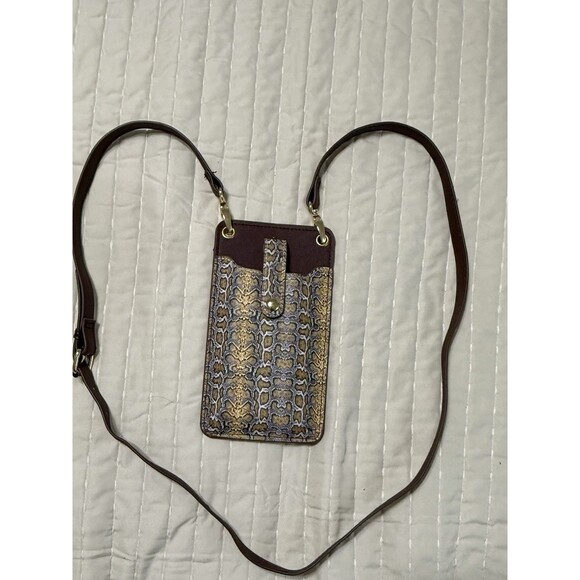 Snake Pattern Women's Crossbody Wallet With Cell Phone and Card Holders - Picture 4 of 7